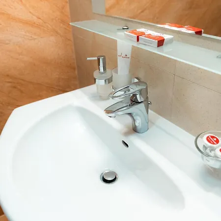 Nordian Next To Lift * 부코벨