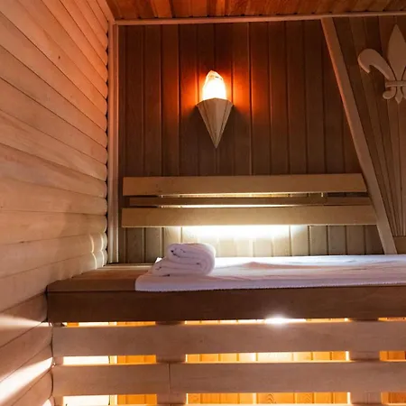 Nordian Next To Lift 샬레