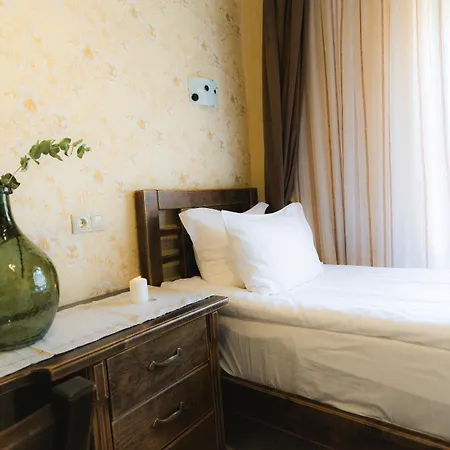 Nordian Next To Lift *