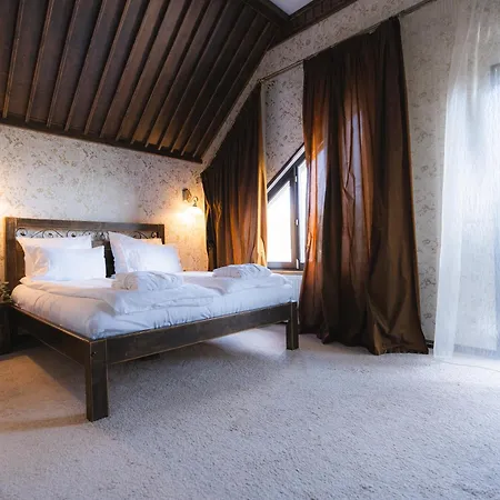 Nordian Next To Lift Alpehytte