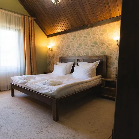 Nordian Next To Lift Alpehytte *