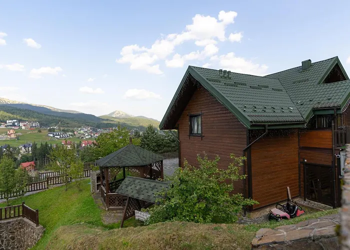 Nordian Next To Lift 木屋 *