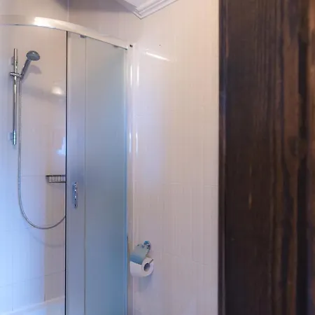 Nordian Next To Lift בקתה *